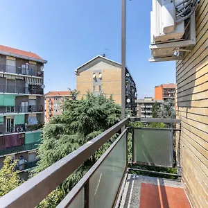 Appartamento Alessia's Flat- M3 Corvetto, Milano