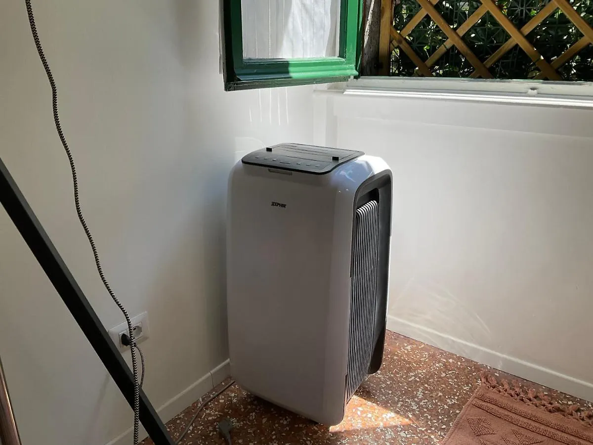 Studio 25 Apartment - Near Metro M3 Milan 0*,  Italy