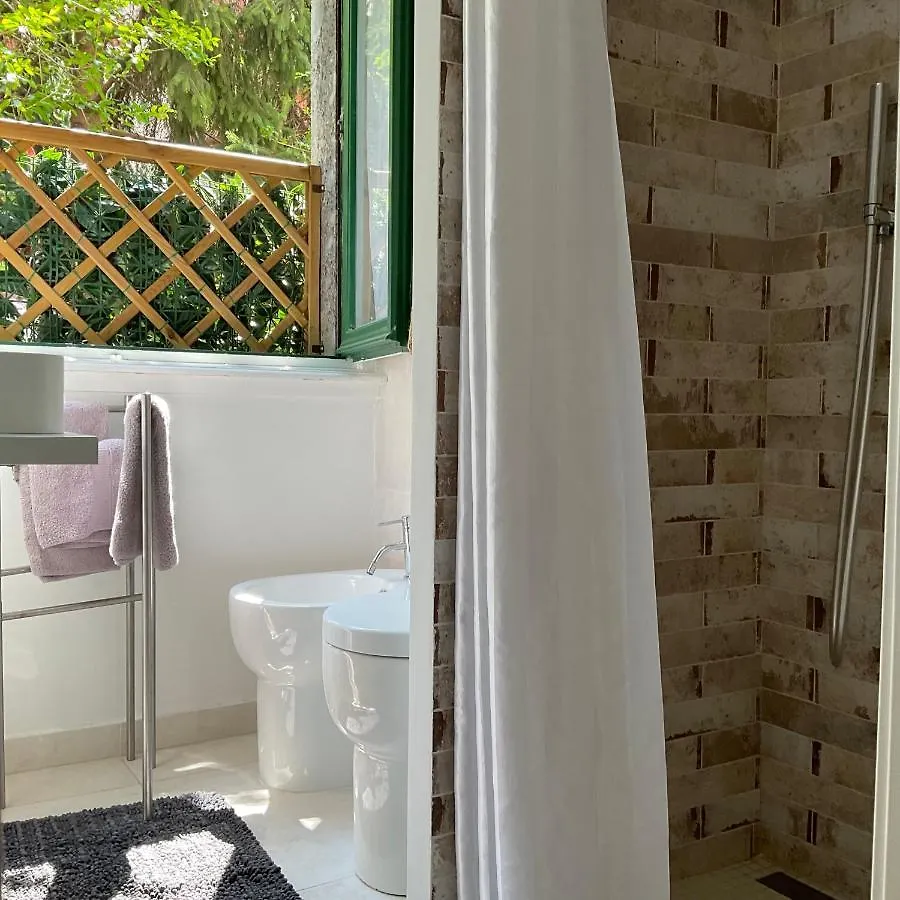 Studio 25 Apartment - Near Metro M3 Milan