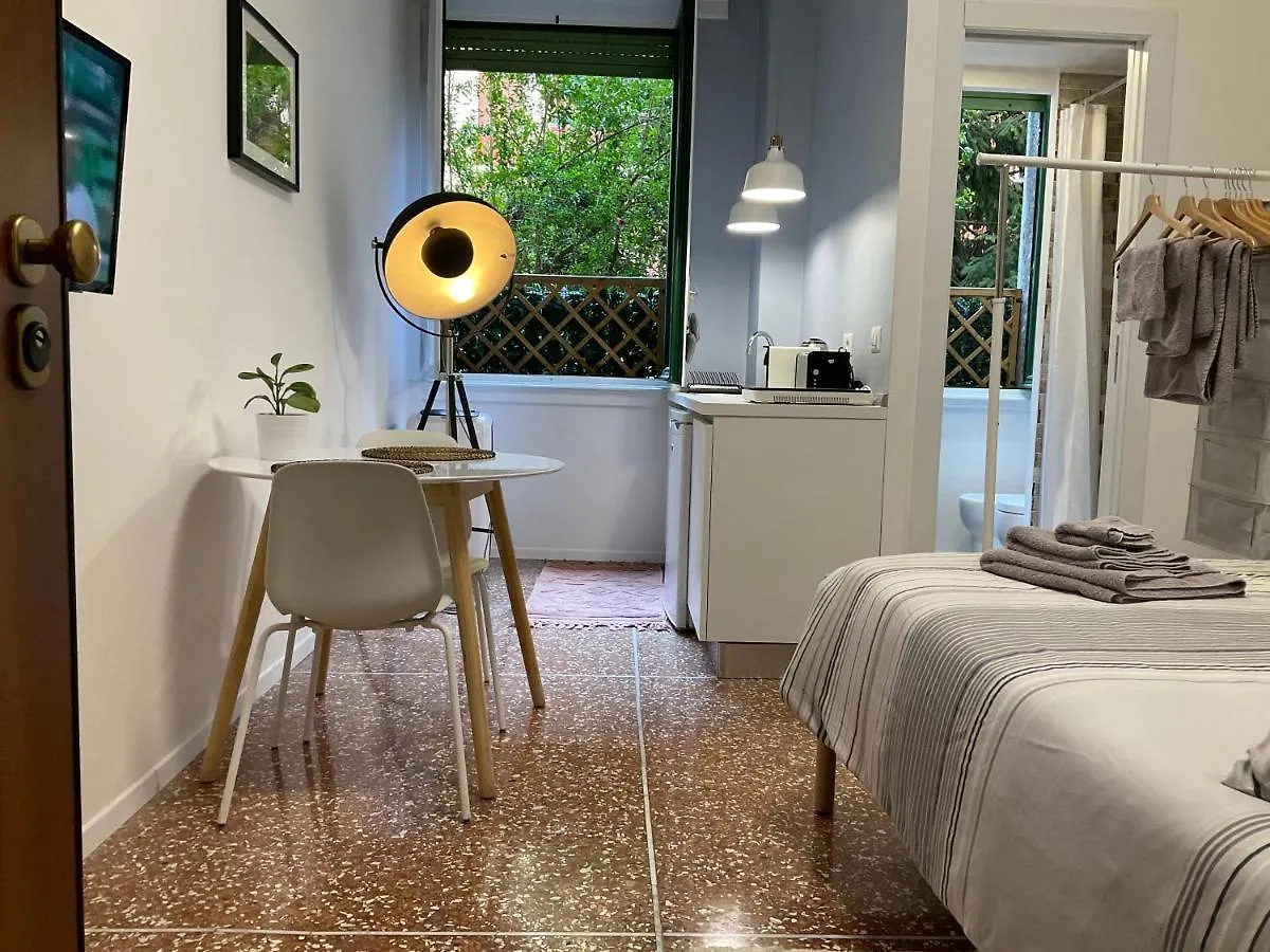 Studio 25 Apartment - Near Metro M3 밀라노